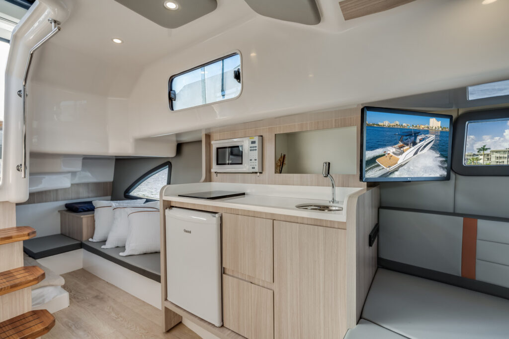 Hanover Yachts photo 377 Hanover377-interiors3 affordable Luxury boats with Best Selling Boats - Shop and buy used or new boats at Best Selling Boats.