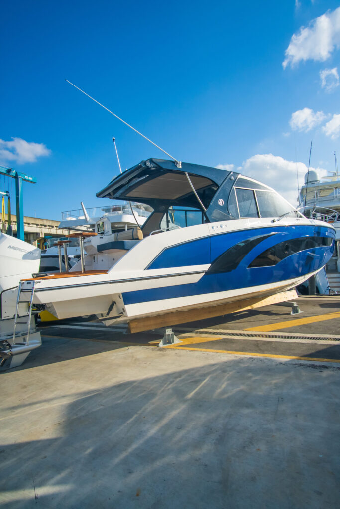 Hanover Yachts photo 387 heraldic blue drone _DSC4572 affordable Luxury boats with Best Selling Boats - Shop and buy used or new boats at Best Selling Boats.