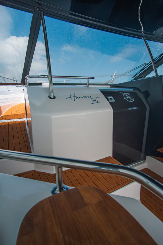 Hanover Yachts photo 387 heraldic blue exterior _DSC4511 affordable Luxury boats with Best Selling Boats - Shop and buy used or new boats at Best Selling Boats.