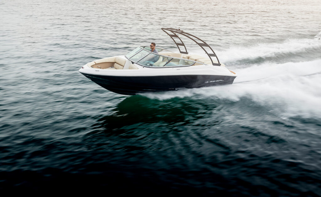 Regal Drone Journey-2000ES Shop more boats at Best Selling Boats - Shop and buy used or new boats at Best Selling Boats.