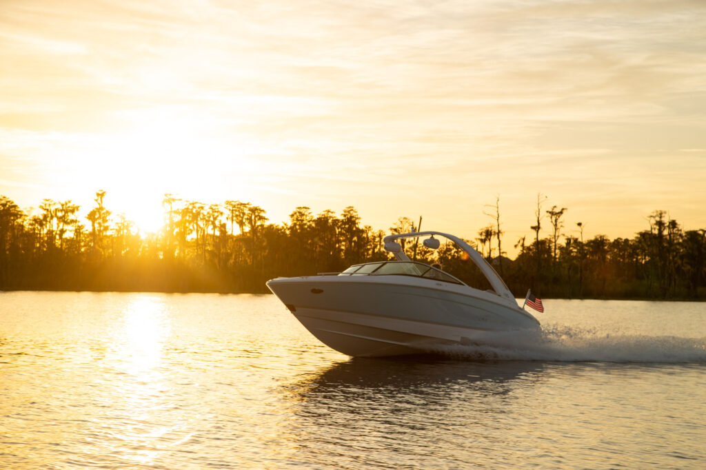 Regal Drone download-5 Shop and buy New or Used boats at Best Selling Boats - Shop and buy used or new boats at Best Selling Boats.