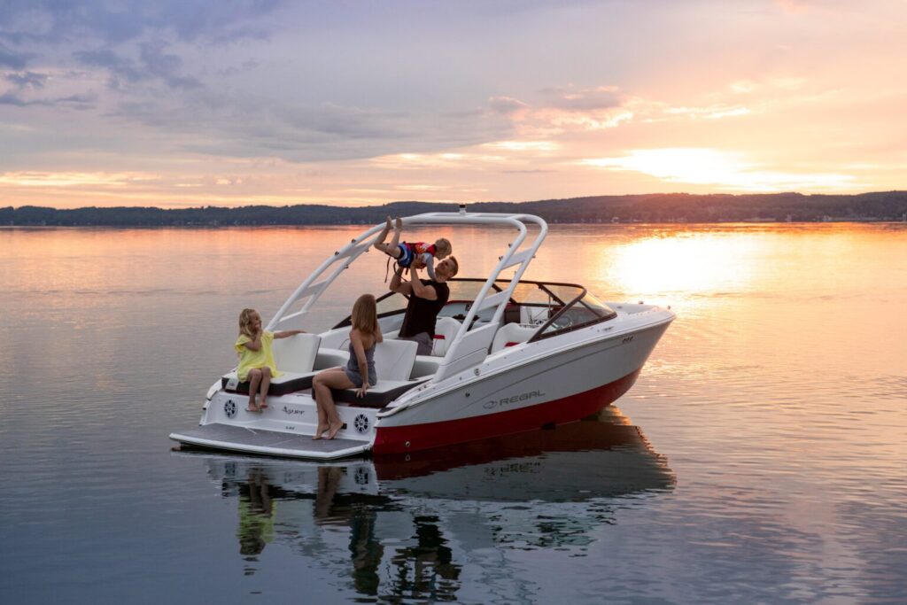 Regal Drone download-7 Shop and buy New or Used boats at Best Selling Boats - Shop and buy used or new boats at Best Selling Boats.