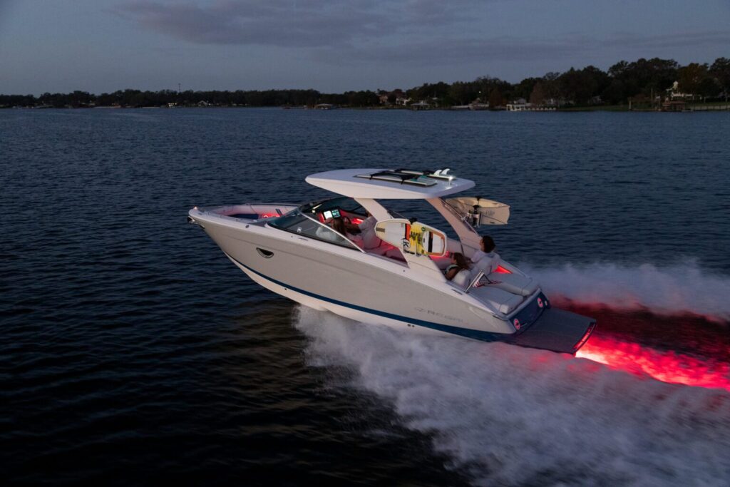 Regal Drone download-9 Shop and buy New or Used boats at Best Selling Boats - Shop and buy used or new boats at Best Selling Boats.