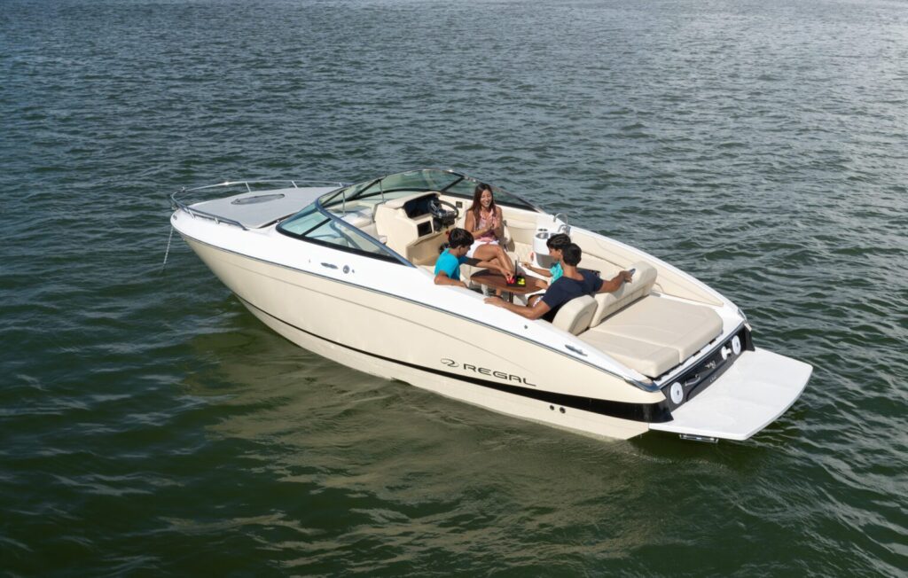 Regal Drone ls4c_beauty_19_017-2k-1536×978 Shop and buy New or Used boats at Best Selling Boats - Shop and buy used or new boats at Best Selling Boats.