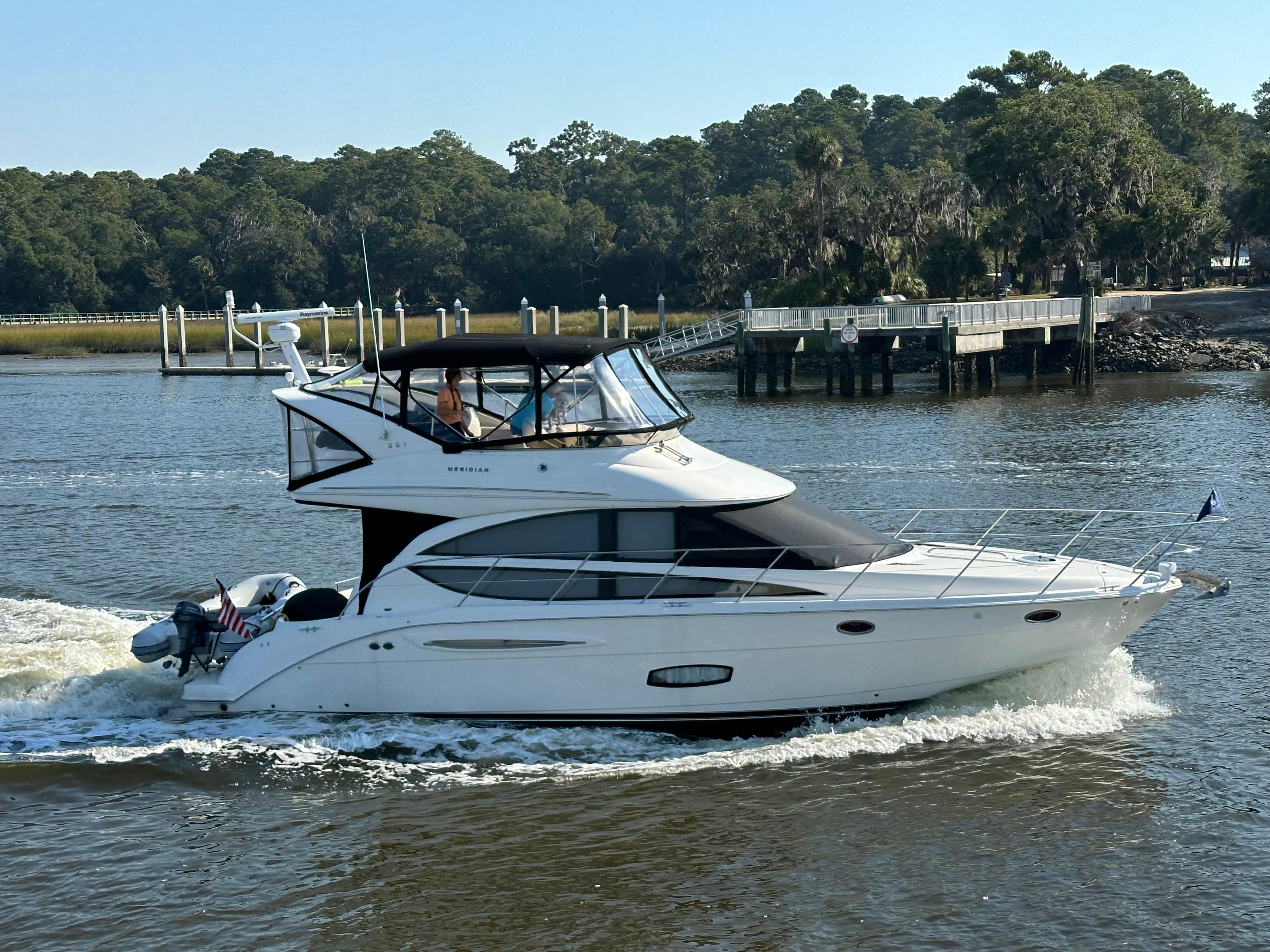 2011-meridian-391-sedan-power-9685961-20250217162508491-1_XLARGE.jpg - Shop and buy used or new boats at Best Selling Boats.