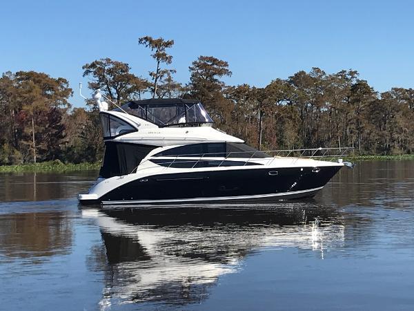 2016-meridian-391-sedan-power-9647314-20250104060201976-1_XLARGE.jpg - Shop and buy used or new boats at Best Selling Boats.