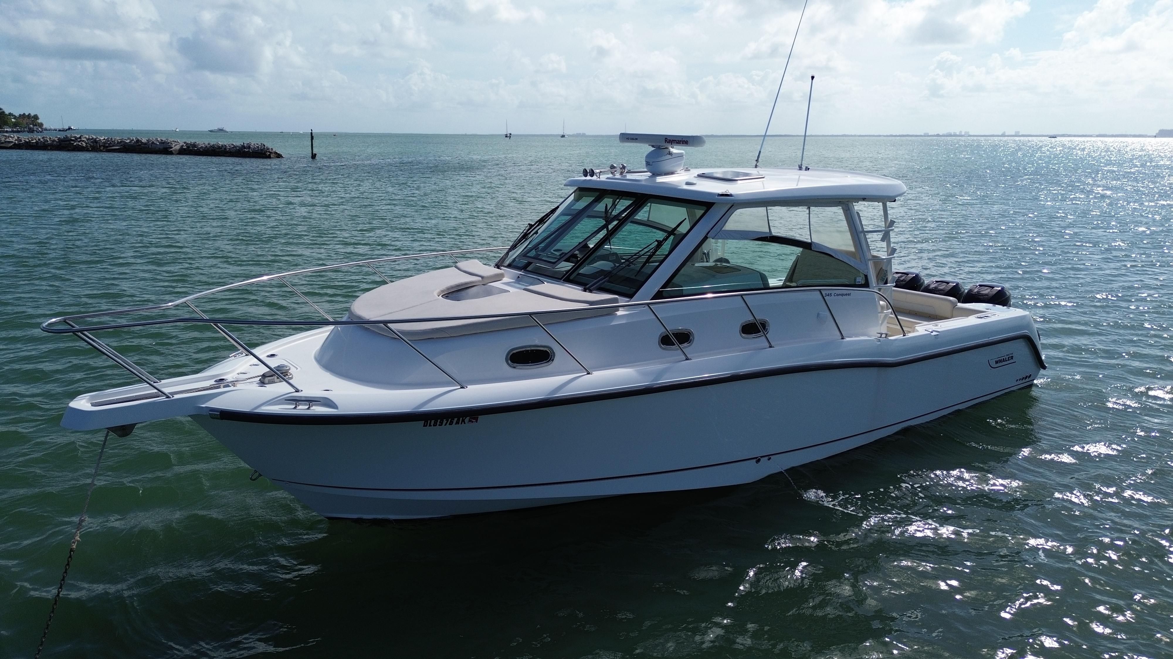 2017-boston-whaler-345-conquest-power-9441729-20240624133121077-1_XLARGE.jpg - Shop and buy used or new boats at Best Selling Boats.