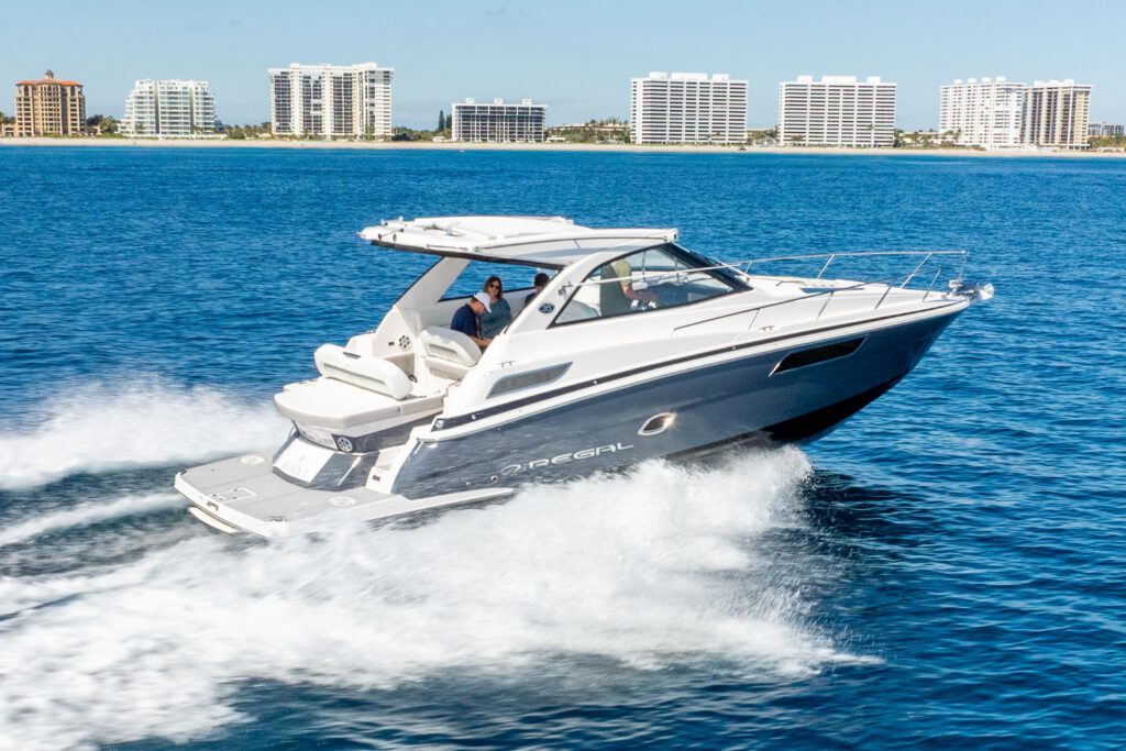 2020-regal-35-sport-coupe-power-9700254-20250228220624241-1_XLARGE.jpg - Shop and buy used or new boats at Best Selling Boats.