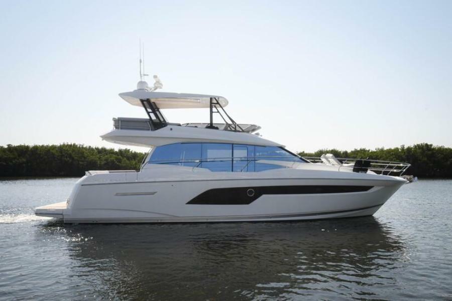 2023-prestige-520-flybridge-power-9549140-20240916052540462-1_XLARGE.jpg - Shop and buy used or new boats at Best Selling Boats.