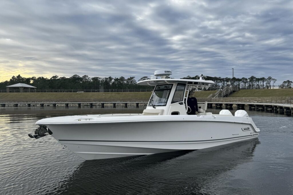 2025-boston-whaler-280-outrage-power-9566399-972697180-0-140120251452-6 - Shop and buy used or new boats at Best Selling Boats.