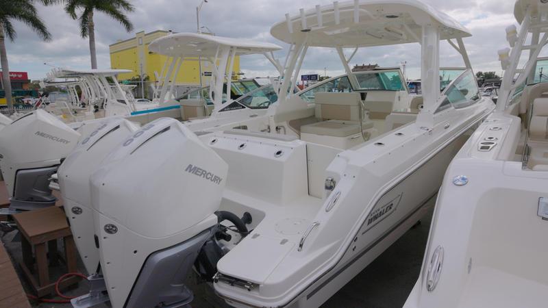 9207848_20240126114944160_1_XLARGE.jpg - Shop and buy used or new boats at Best Selling Boats.