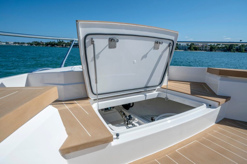 EX60_exterior-details-lounge-module-trunk-2023 - Shop and buy used or new boats at Best Selling Boats.