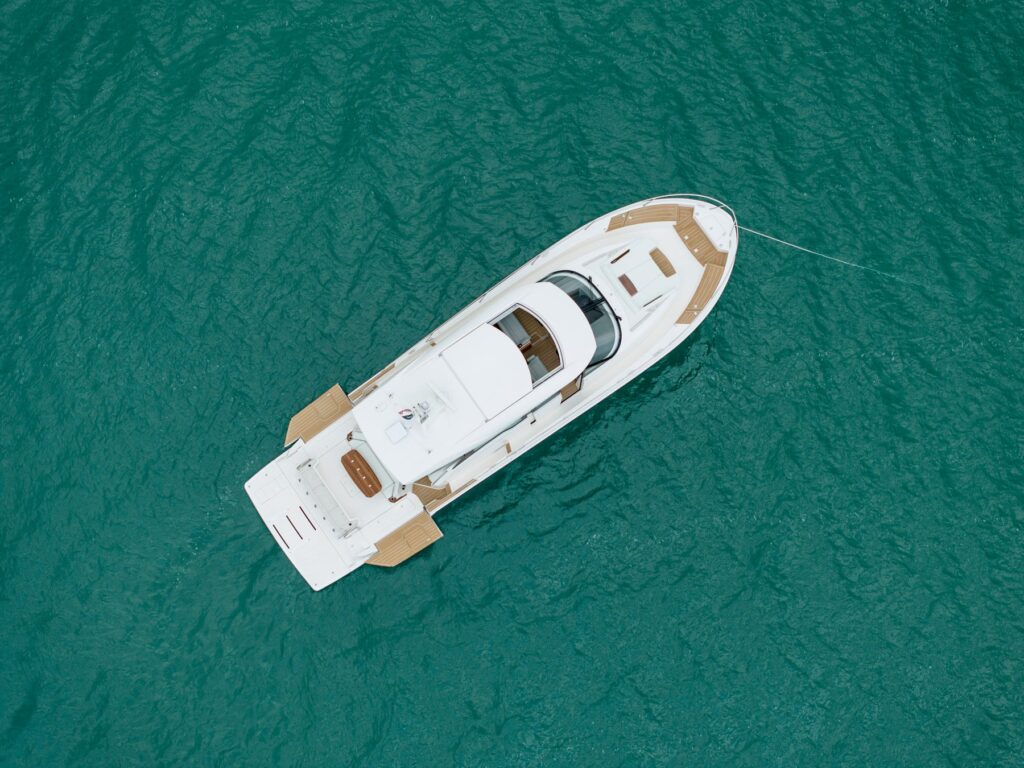 EX_60_Birds_Eye_View - Shop and buy used or new boats at Best Selling Boats.