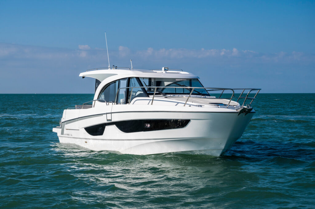 Bénéteau Antares 11 - Shop and buy used or new boats at Best Selling Boats.