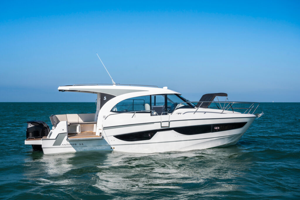 Bénéteau Antares 11 - Shop and buy used or new boats at Best Selling Boats.