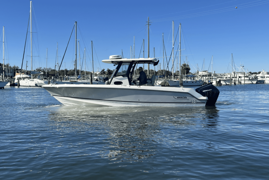 fx31quijuhrlfswgwqej_cropped - Shop and buy used or new boats at Best Selling Boats.