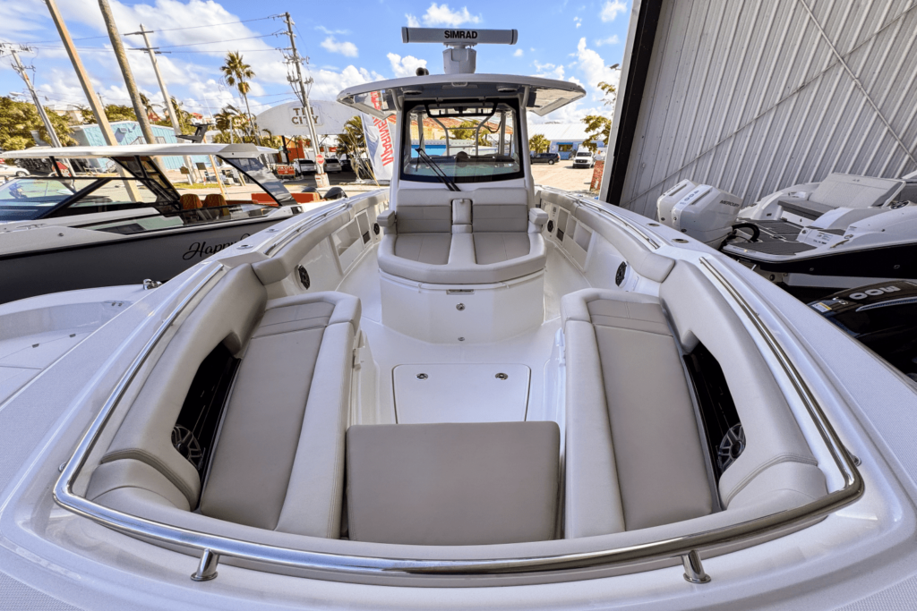 iivu8fpqqgsuofboiutv_cropped - Shop and buy used or new boats at Best Selling Boats.